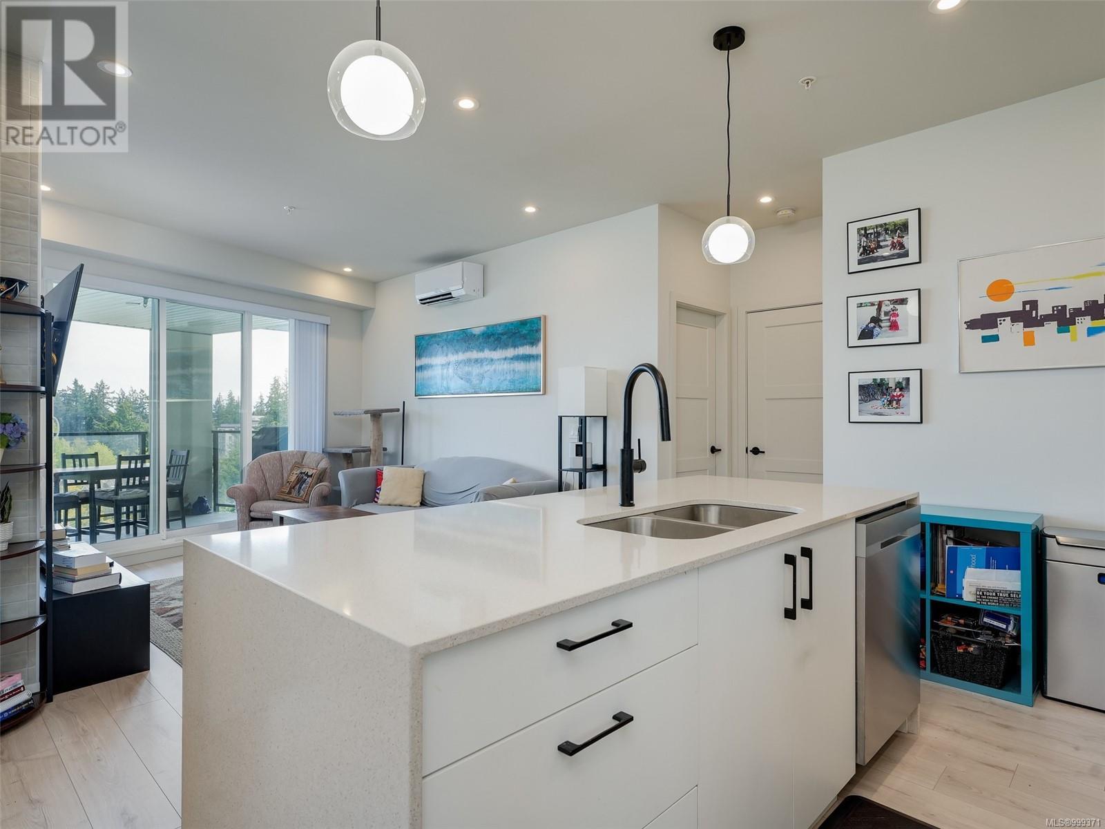 407 958 Pharoah Mews, Langford