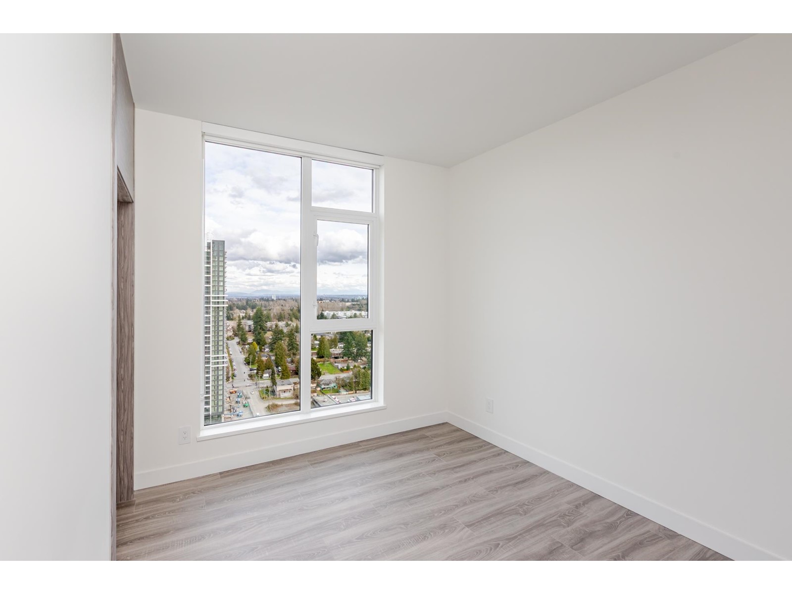 Photo 12 of 2702 10750 135 A Street, Surrey BC