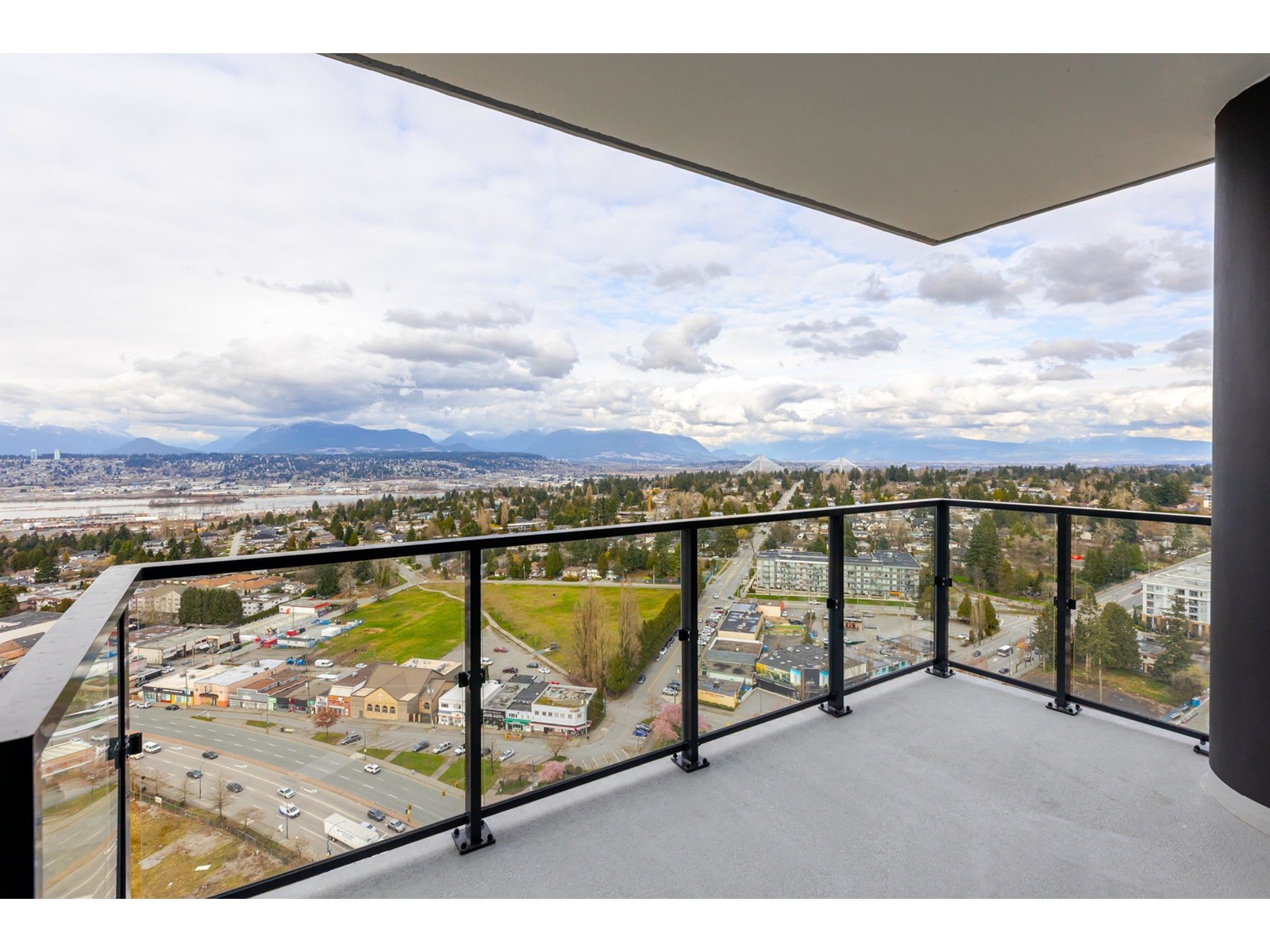 Photo 22 of 2702 10750 135 A Street, Surrey BC