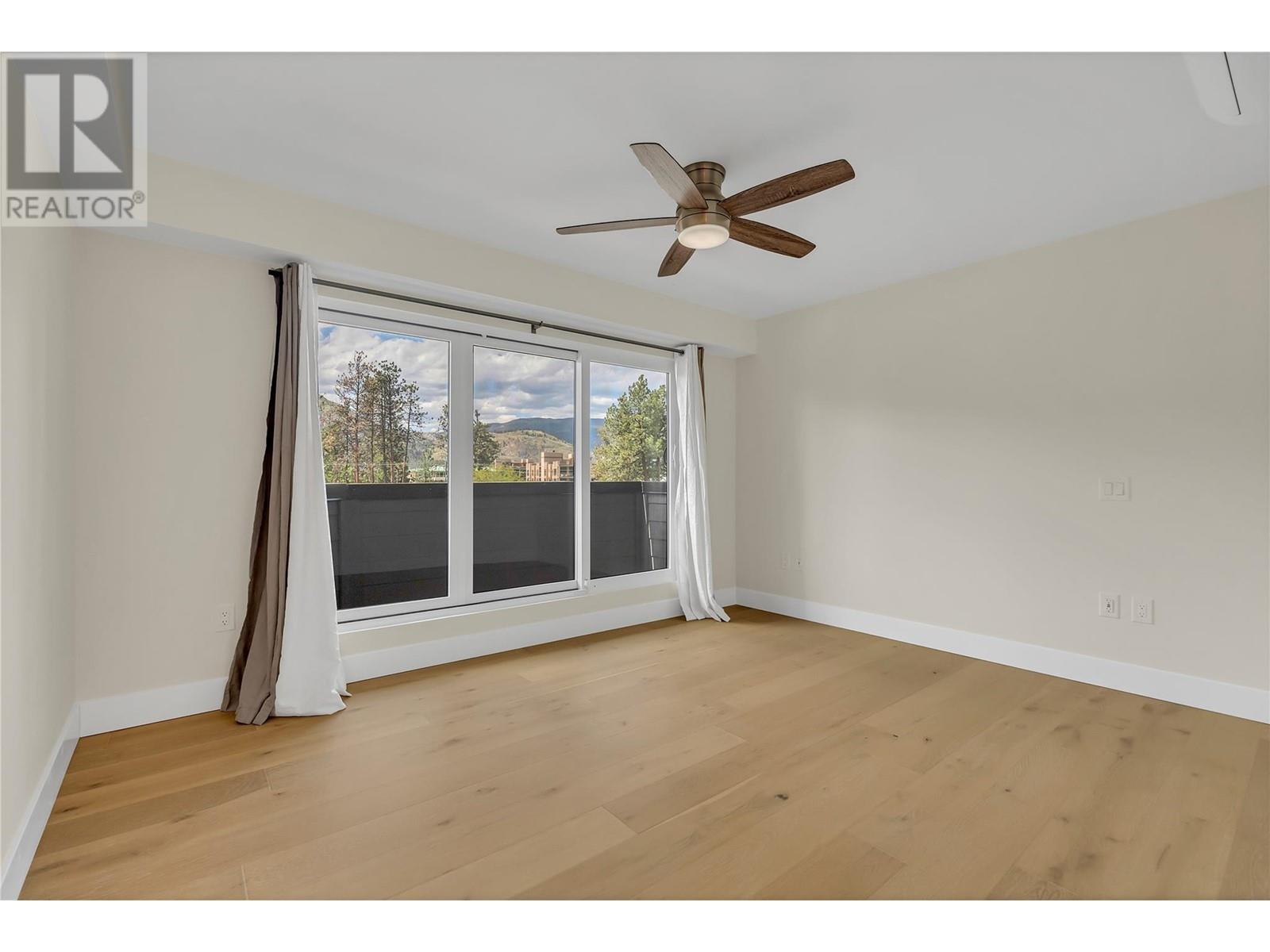217 Elm Avenue Unit# 301, Penticton