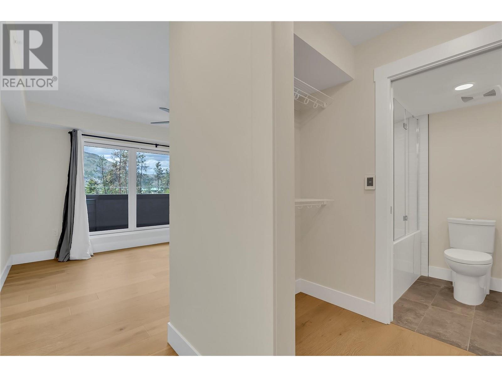 217 Elm Avenue Unit# 301, Penticton