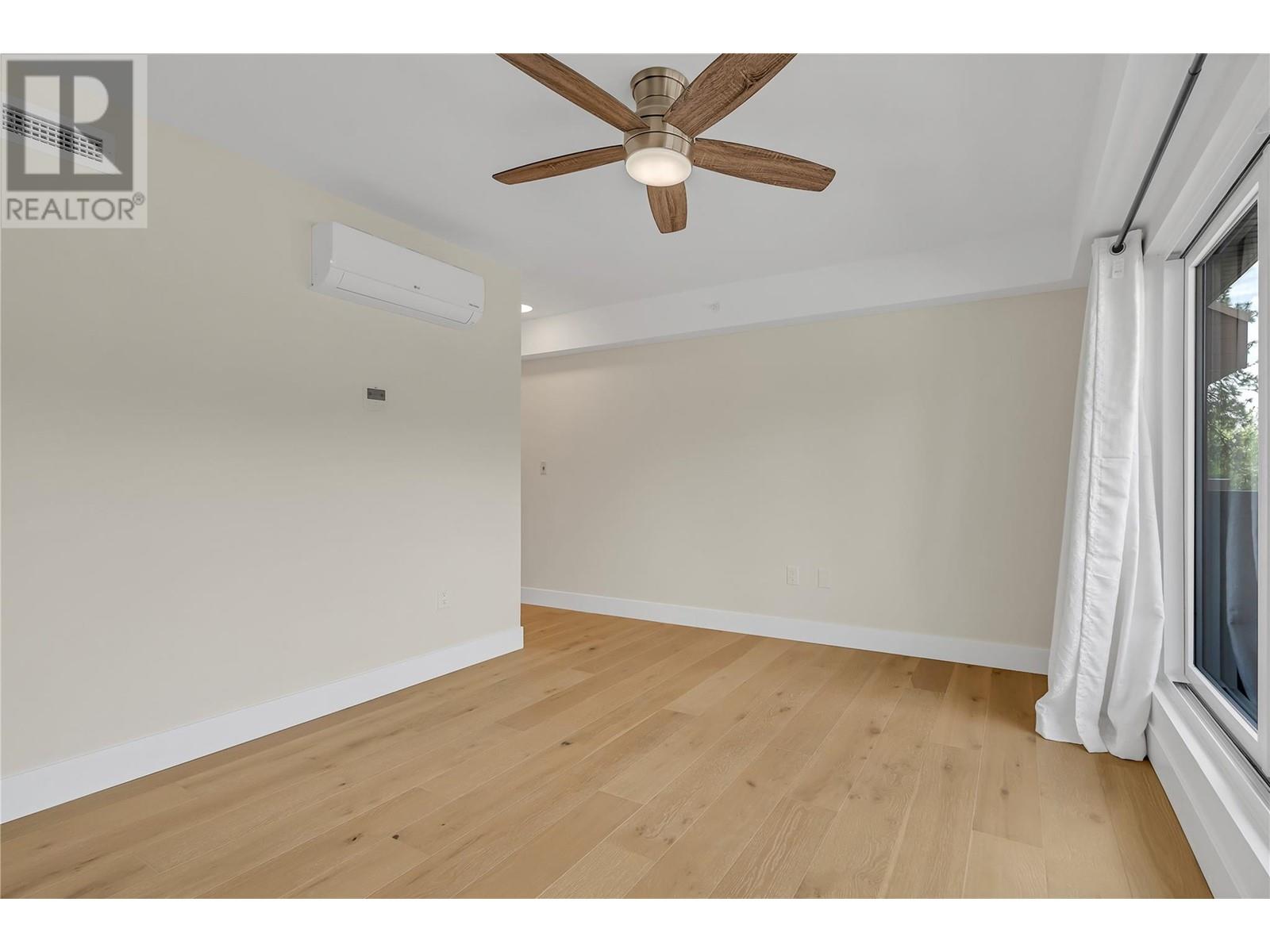 217 Elm Avenue Unit# 301, Penticton