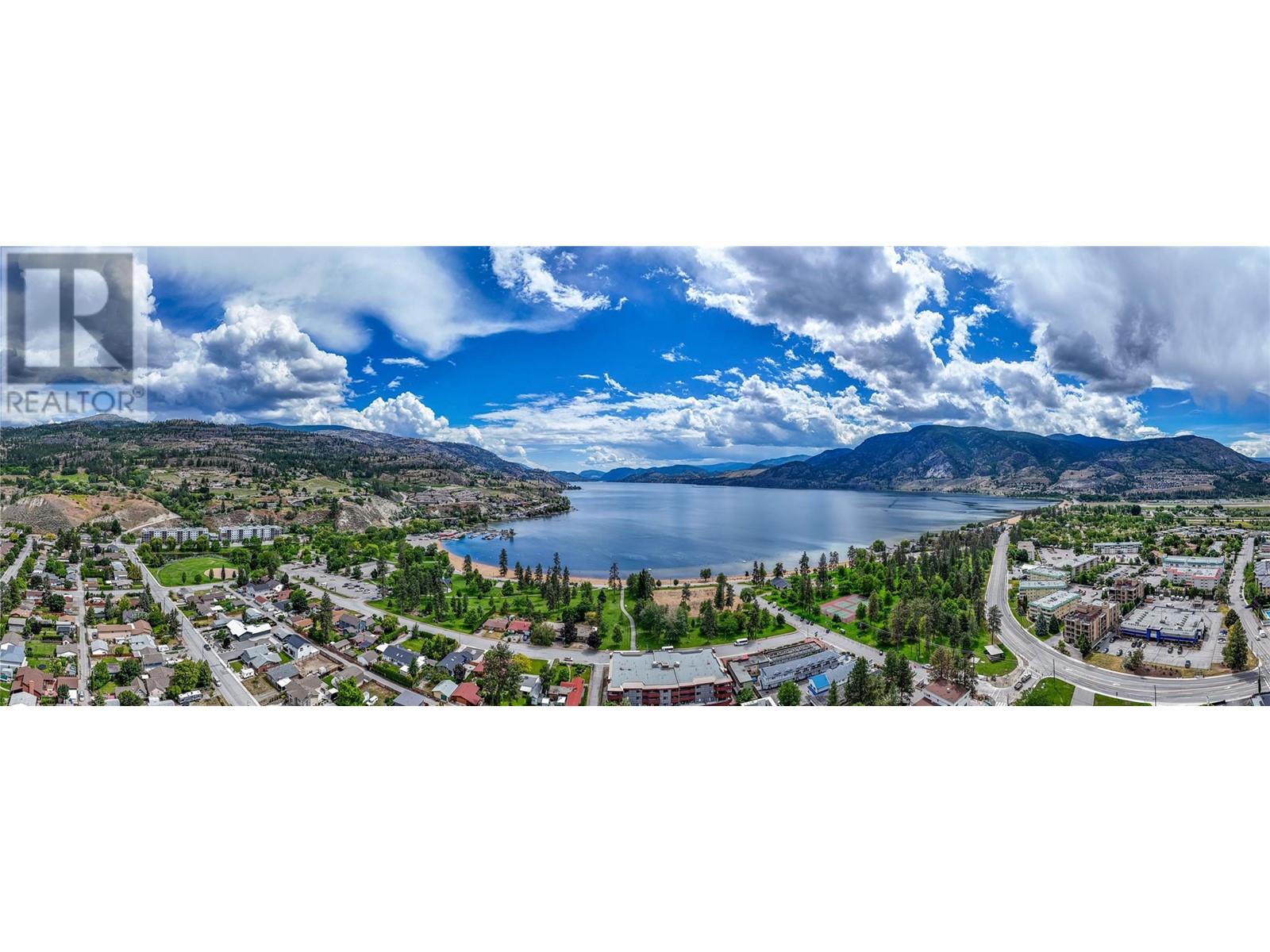 217 Elm Avenue Unit# 301, Penticton
