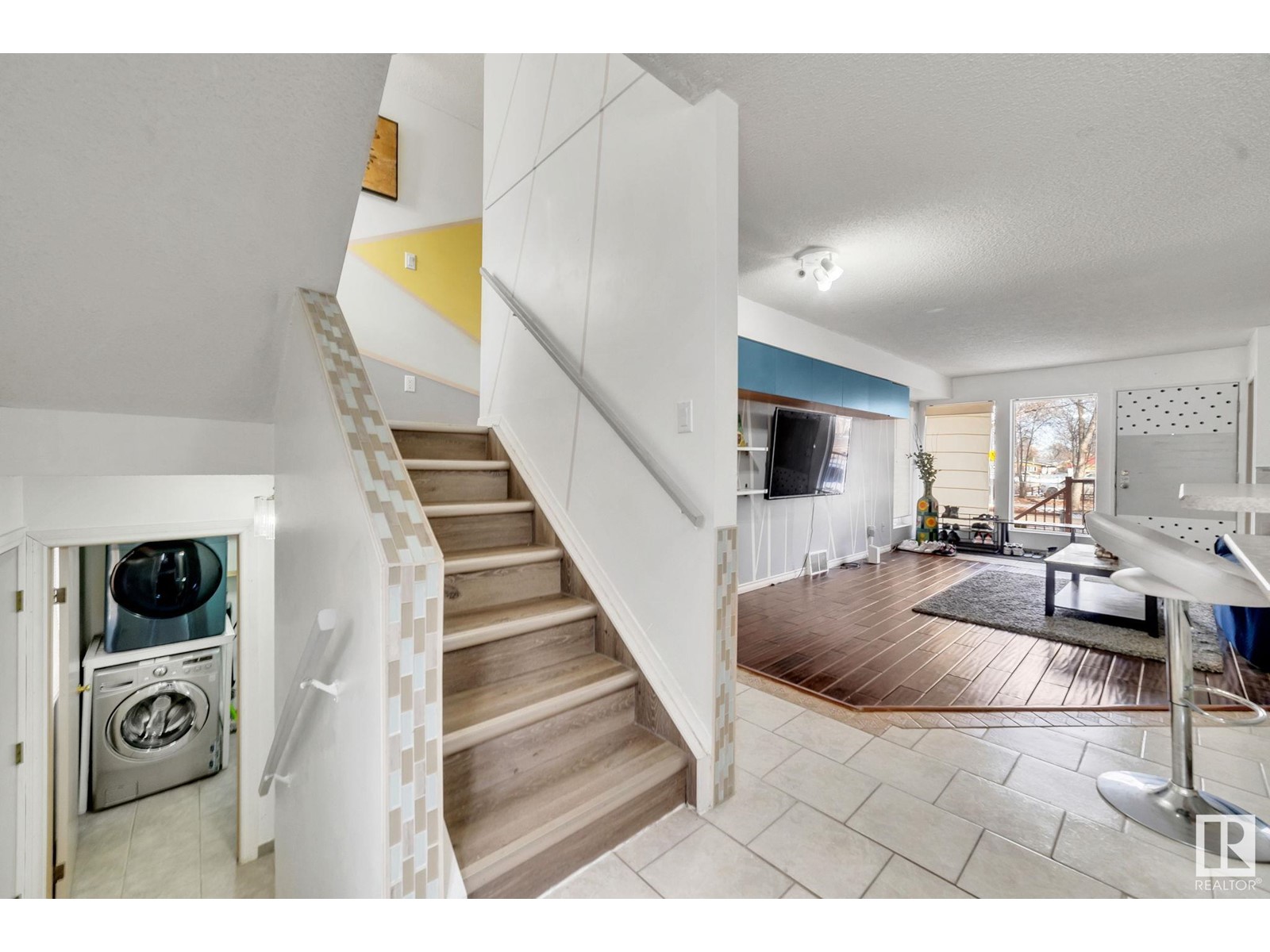 12012 81 ST NW, Edmonton