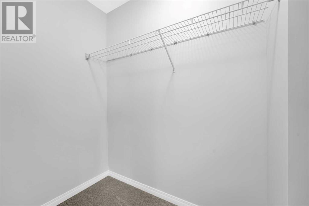Single Family House for Sale in  Martin Crossing Close NE Martindale Calgary 