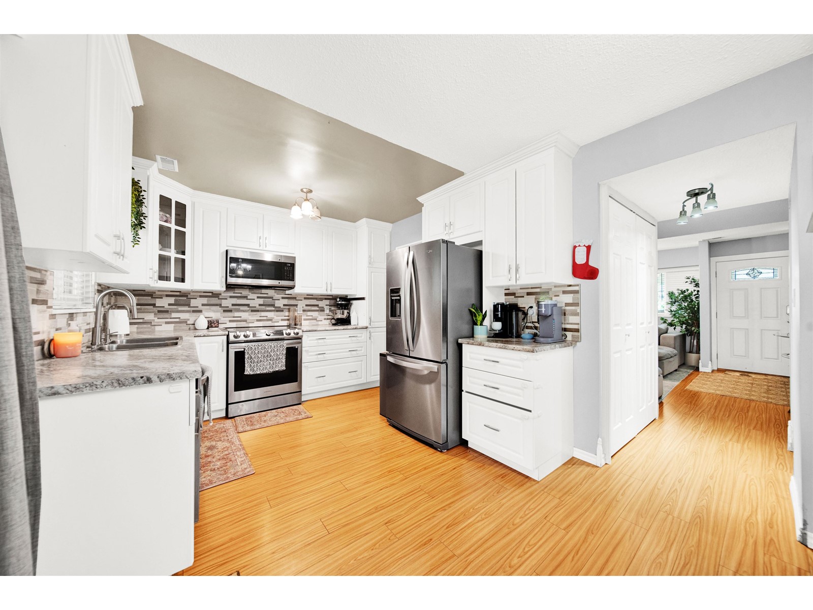 Photo 6 of 59 5211 204 Street, Langley BC