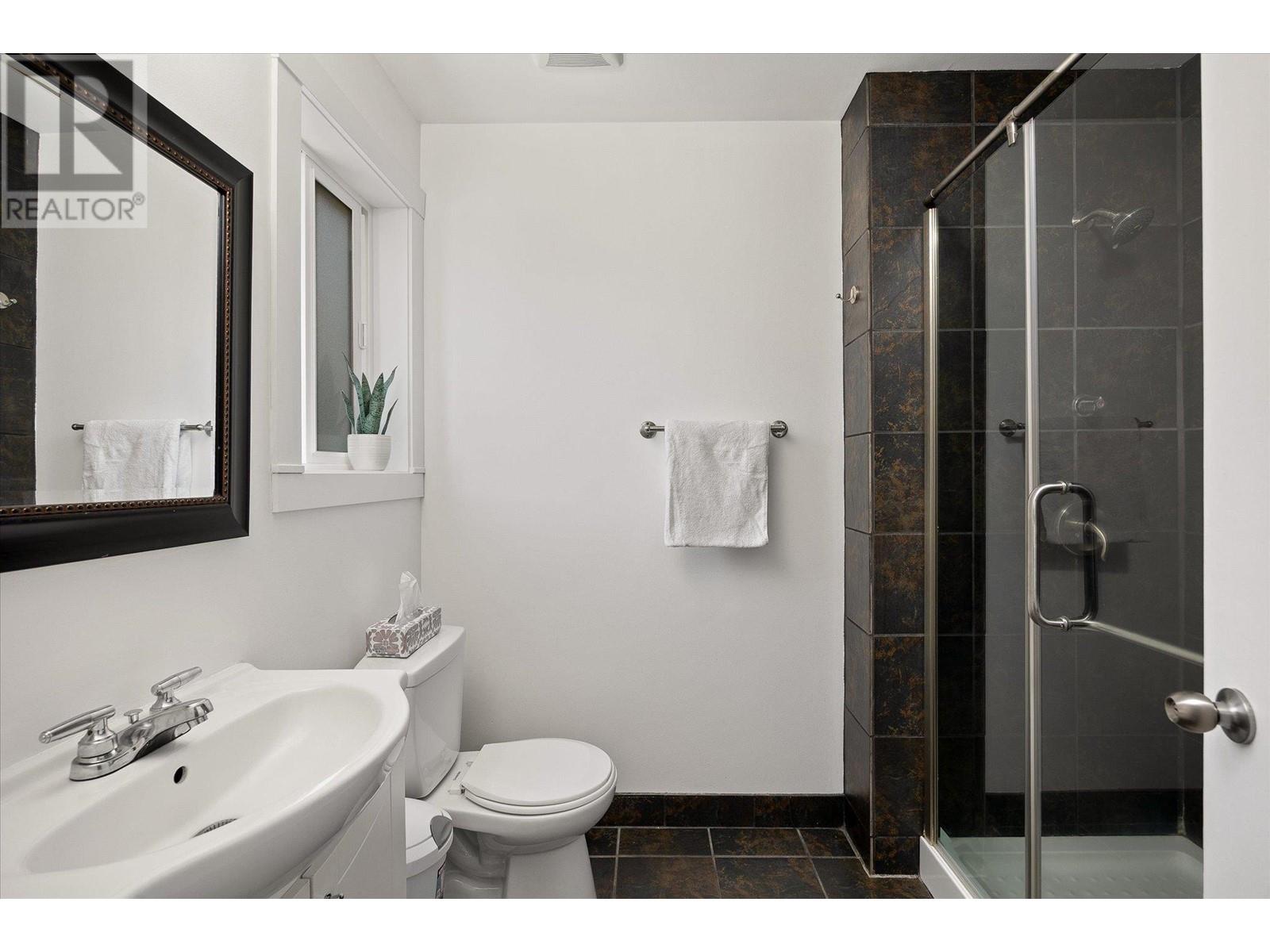  3128 Coventry Crescent, West Kelowna