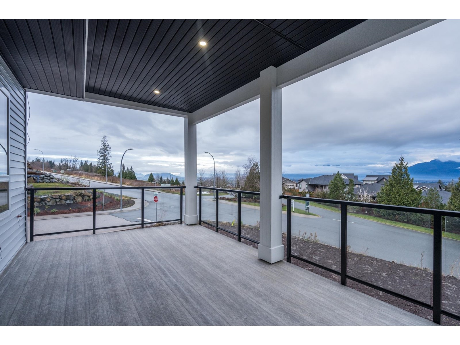 8202 NIXON ROAD, Eastern Hillsides, Chilliwack