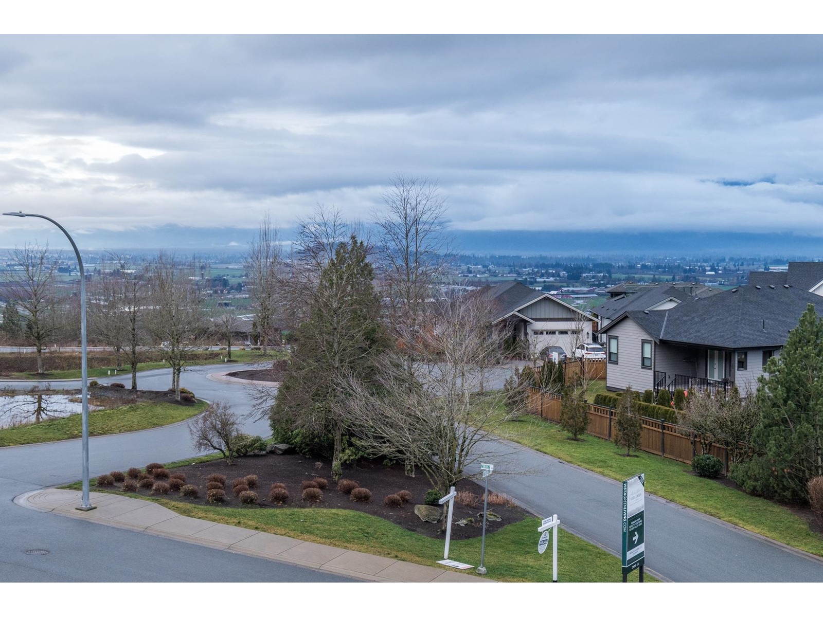 8202 NIXON ROAD, Eastern Hillsides, Chilliwack