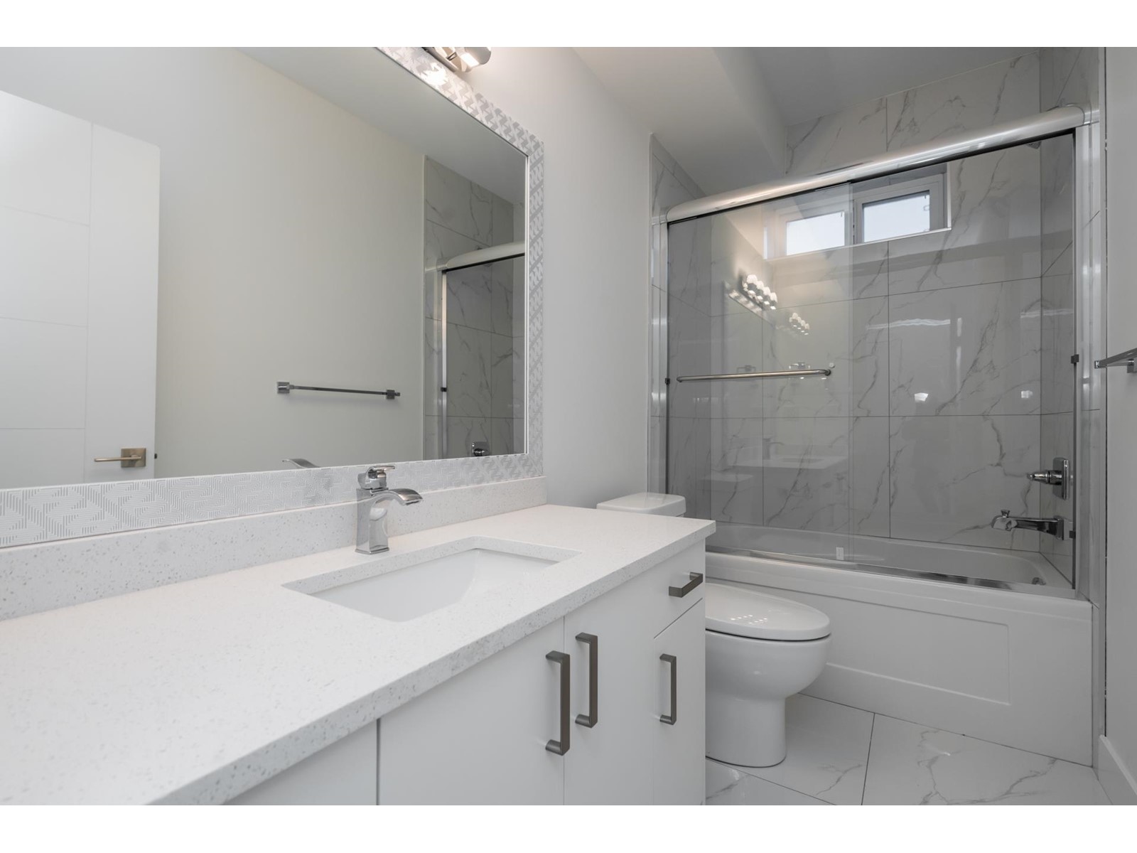 8202 NIXON ROAD, Eastern Hillsides, Chilliwack