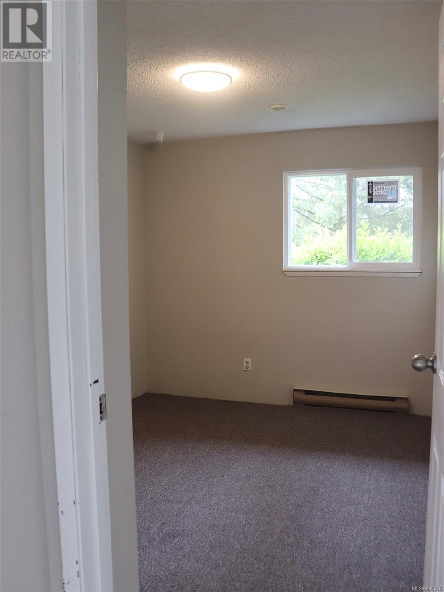 #13 211 BUTTERTUBS PL - Image 18