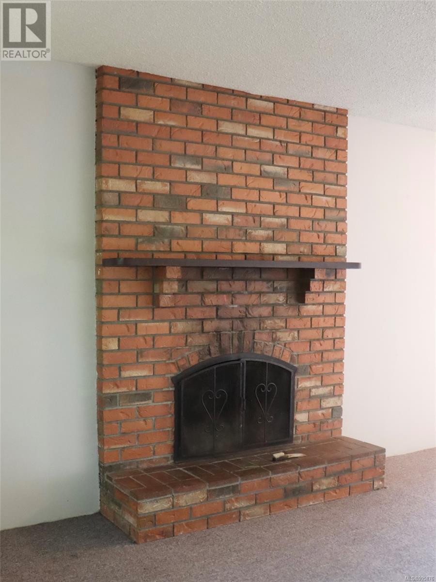 #13 211 BUTTERTUBS PL - Image 10