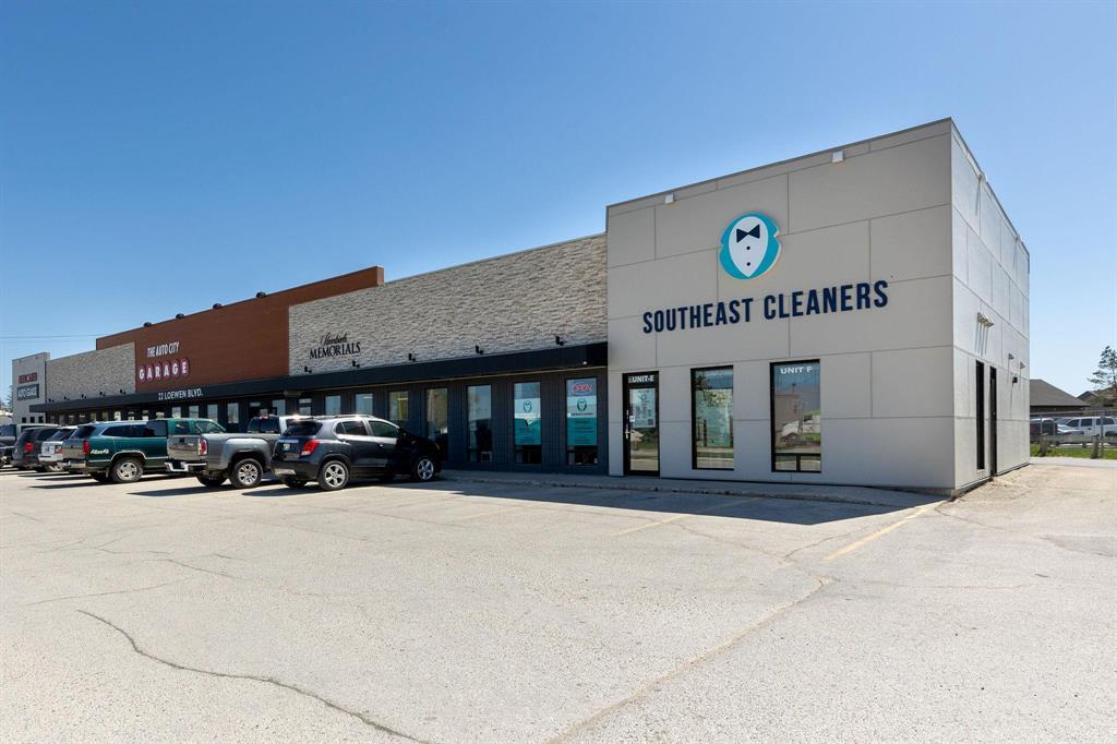 Photo 4 of E F 22 Loewen Boulevard, Steinbach MB