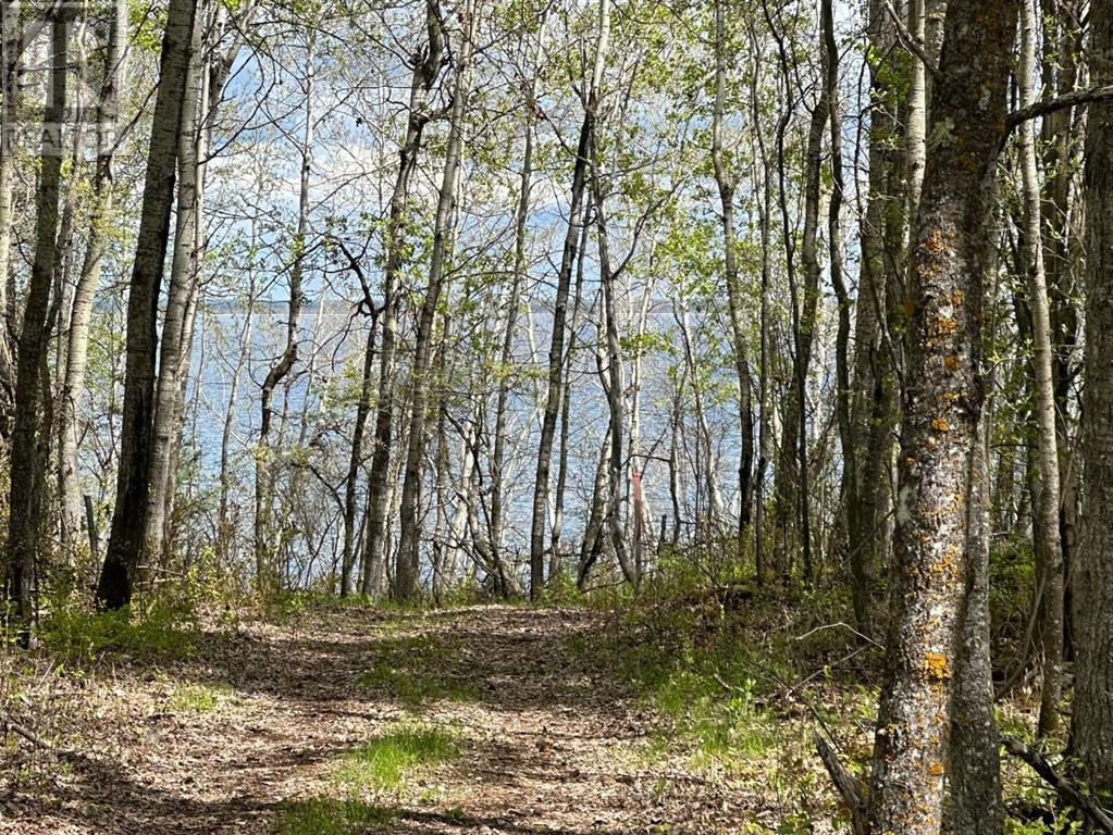 24 Eagle Haunt, Lac La Biche