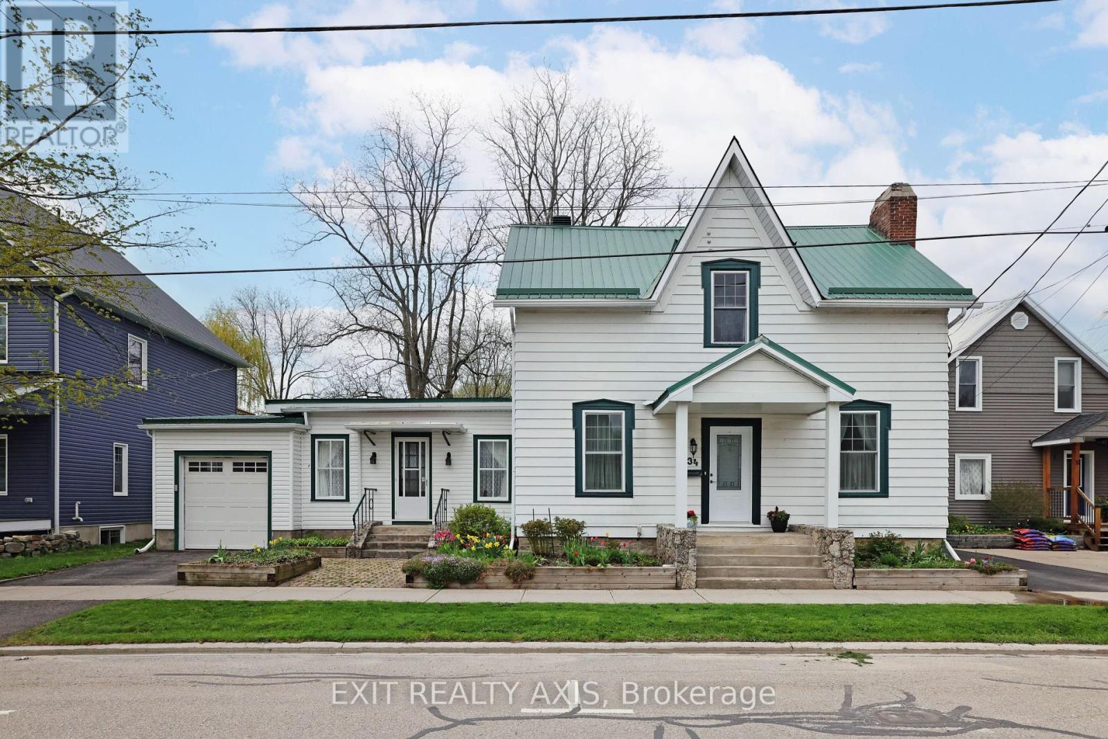 Photo 2 of 34 Church Street, Westport ON