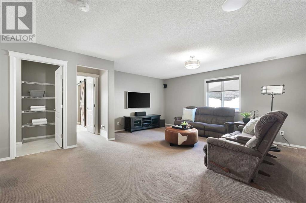 Single Family House for Sale in  Nolanlake View NW Nolan Hill Calgary 