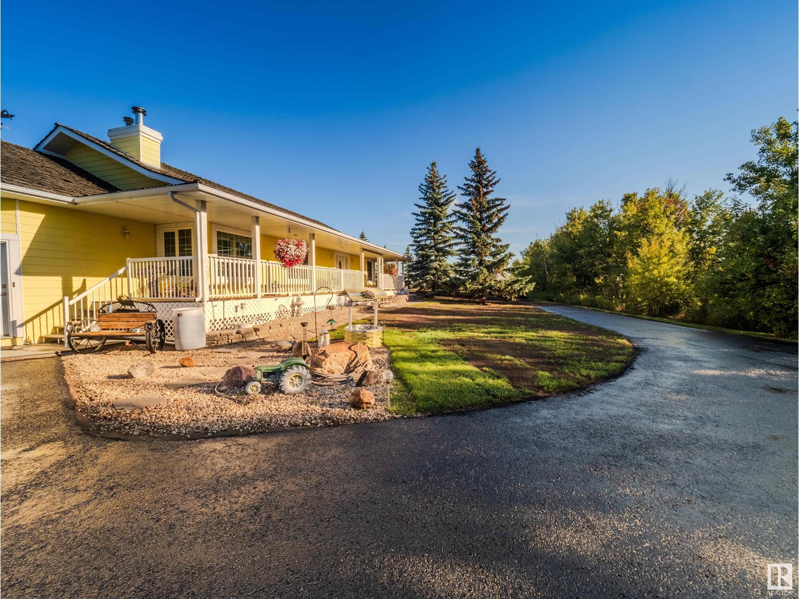 23038 TWP ROAD 512, Rural Strathcona County