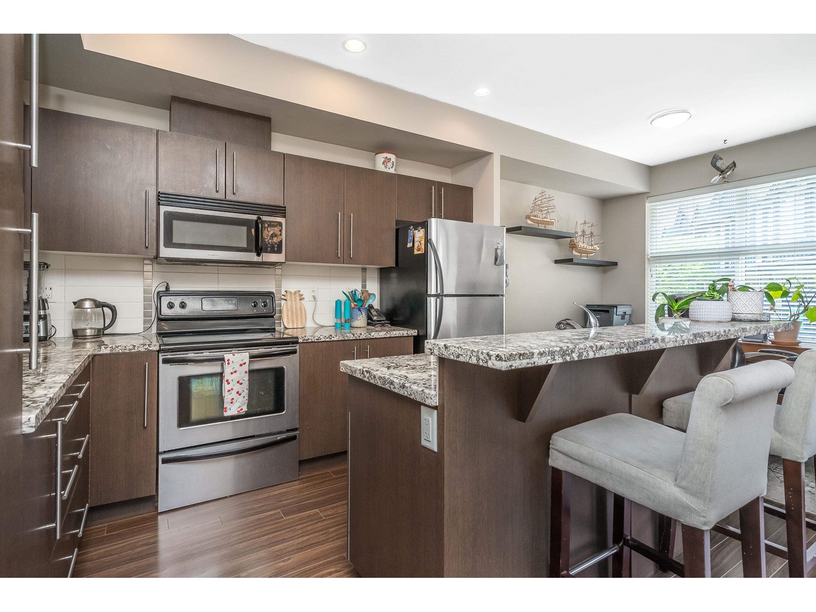 Photo 20 of 6 18211 70 Avenue, Surrey BC