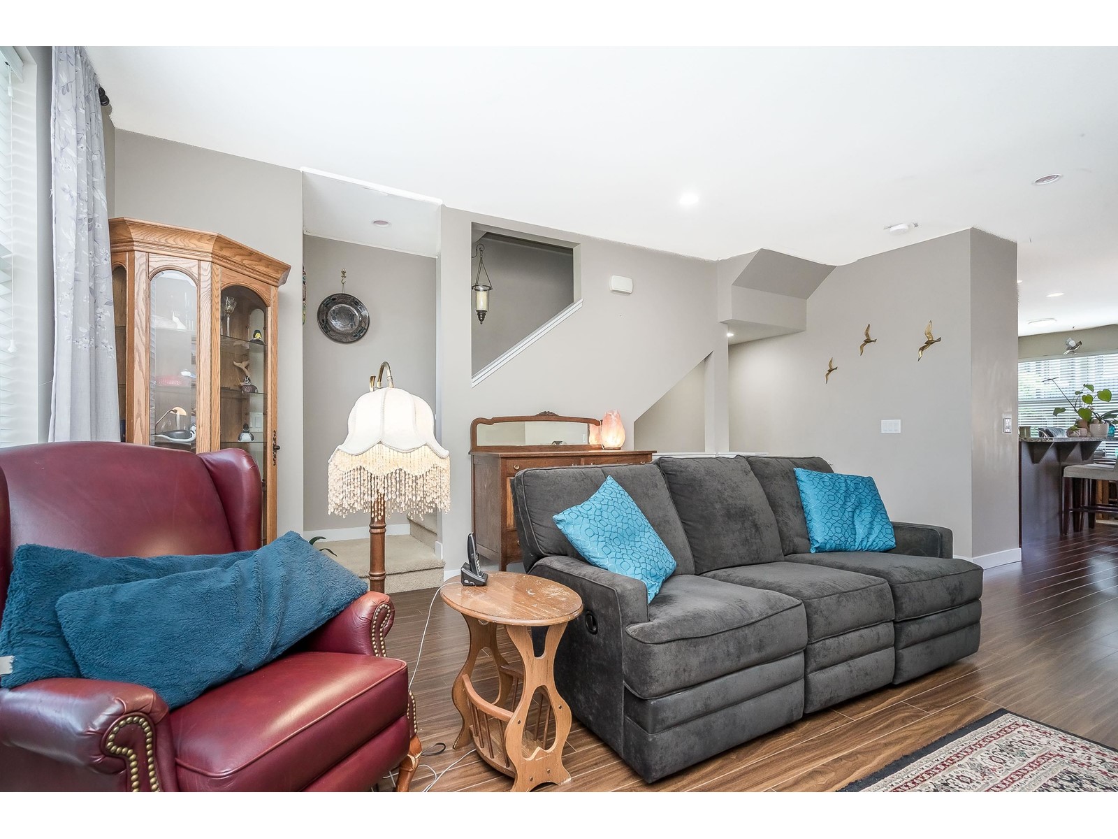 Photo 9 of 6 18211 70 Avenue, Surrey BC