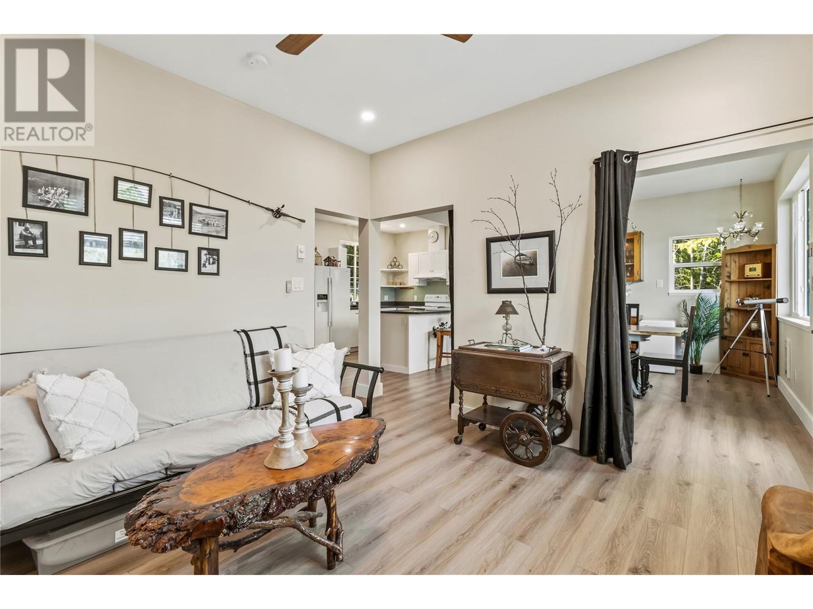 24 4119 Galligan Road, Eagle Bay