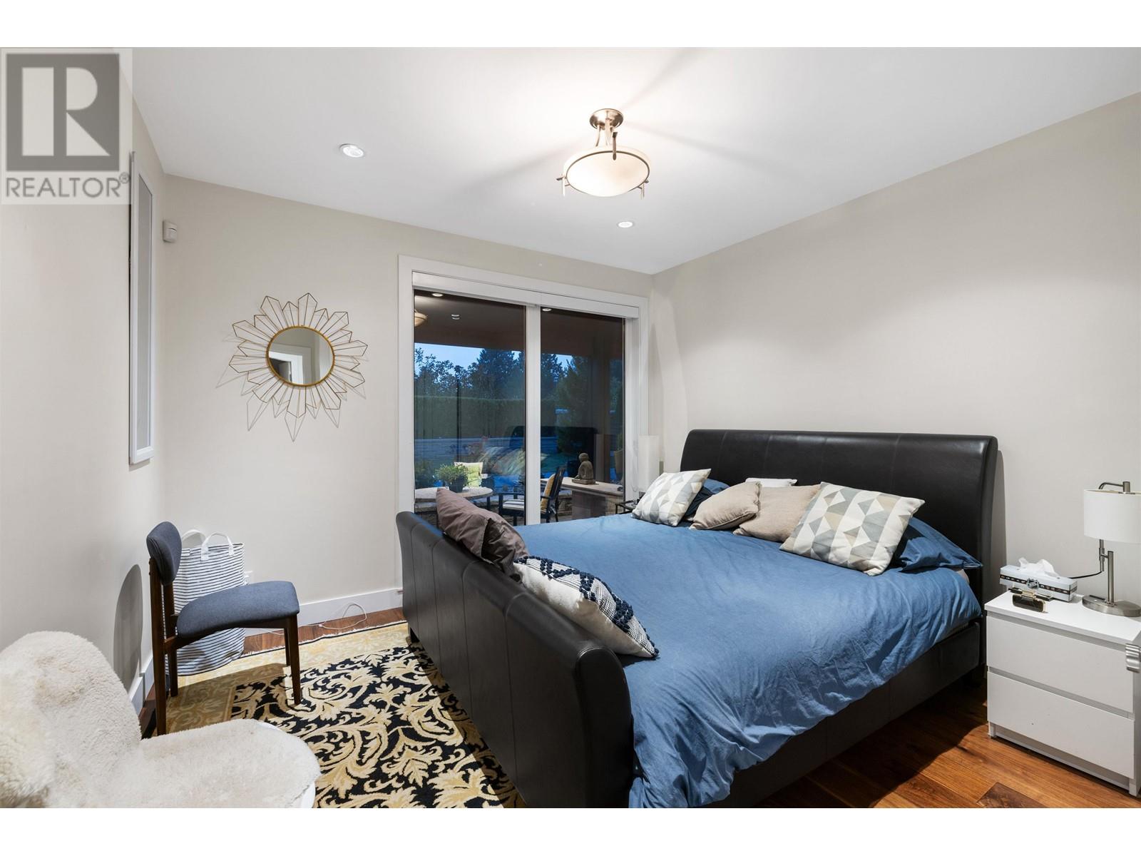 2449 KINGS AVENUE, West Vancouver