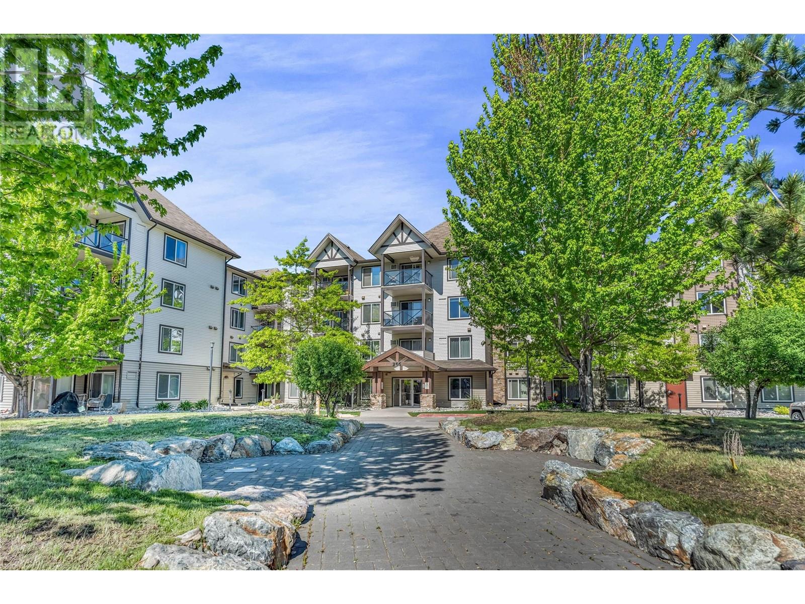 403 256 Hastings Avenue, Penticton