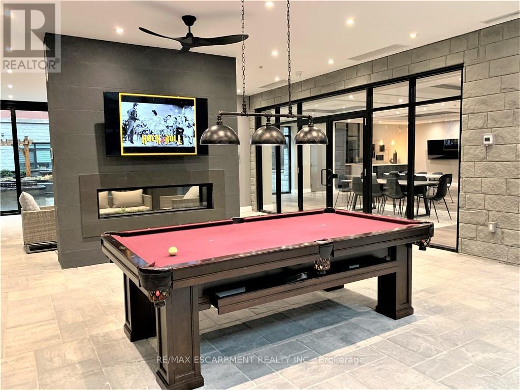 Single Family House for Sale in    REDFERN AVENUE Hamilton (Mountview) 