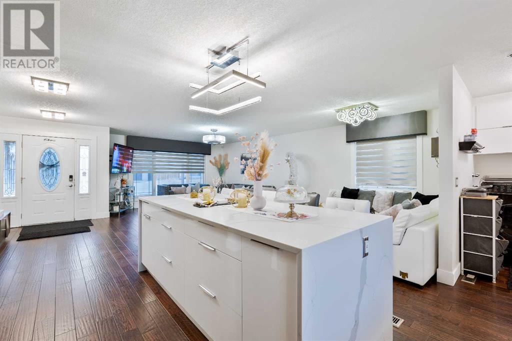 Single Family House 4 Level for Sale in  Whiteside Crescent NE Whitehorn Calgary 