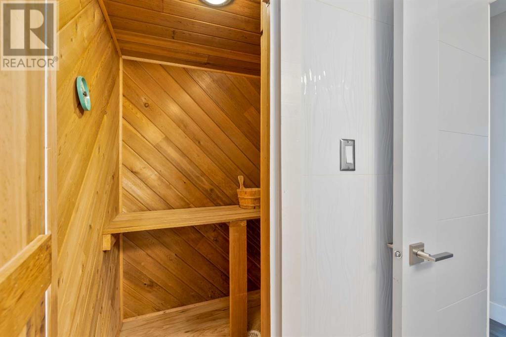 Single Family House 4 Level for Sale in  Whiteside Crescent NE Whitehorn Calgary 