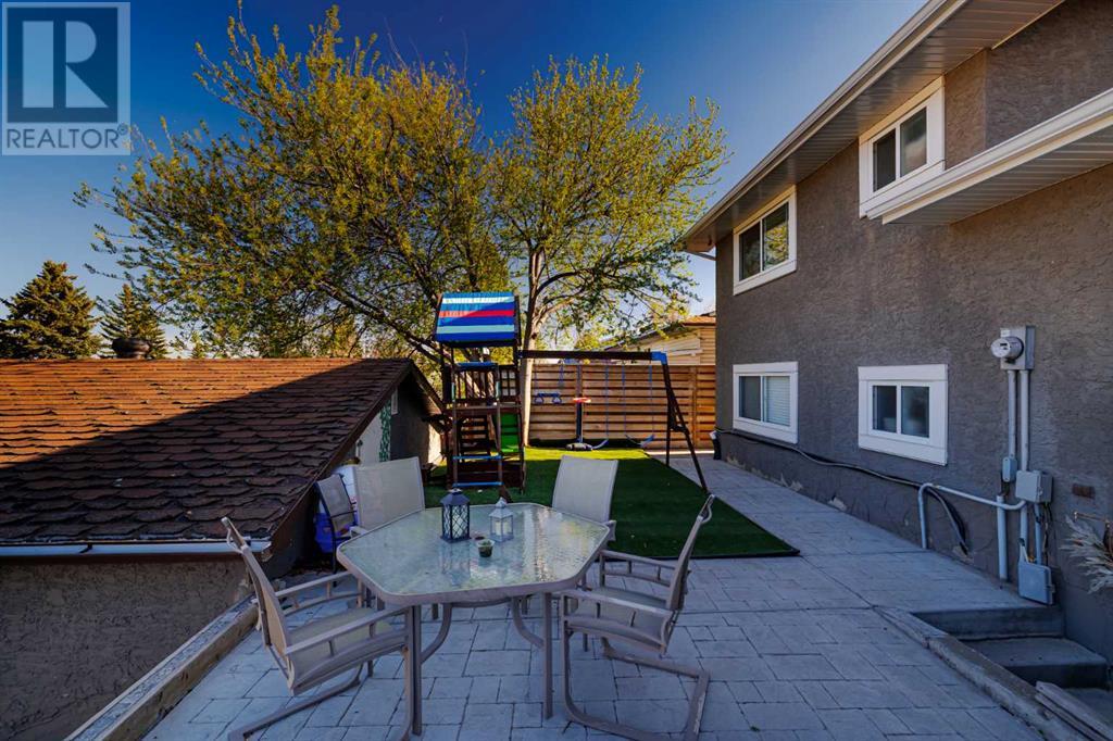 Single Family House 4 Level for Sale in  Whiteside Crescent NE Whitehorn Calgary 