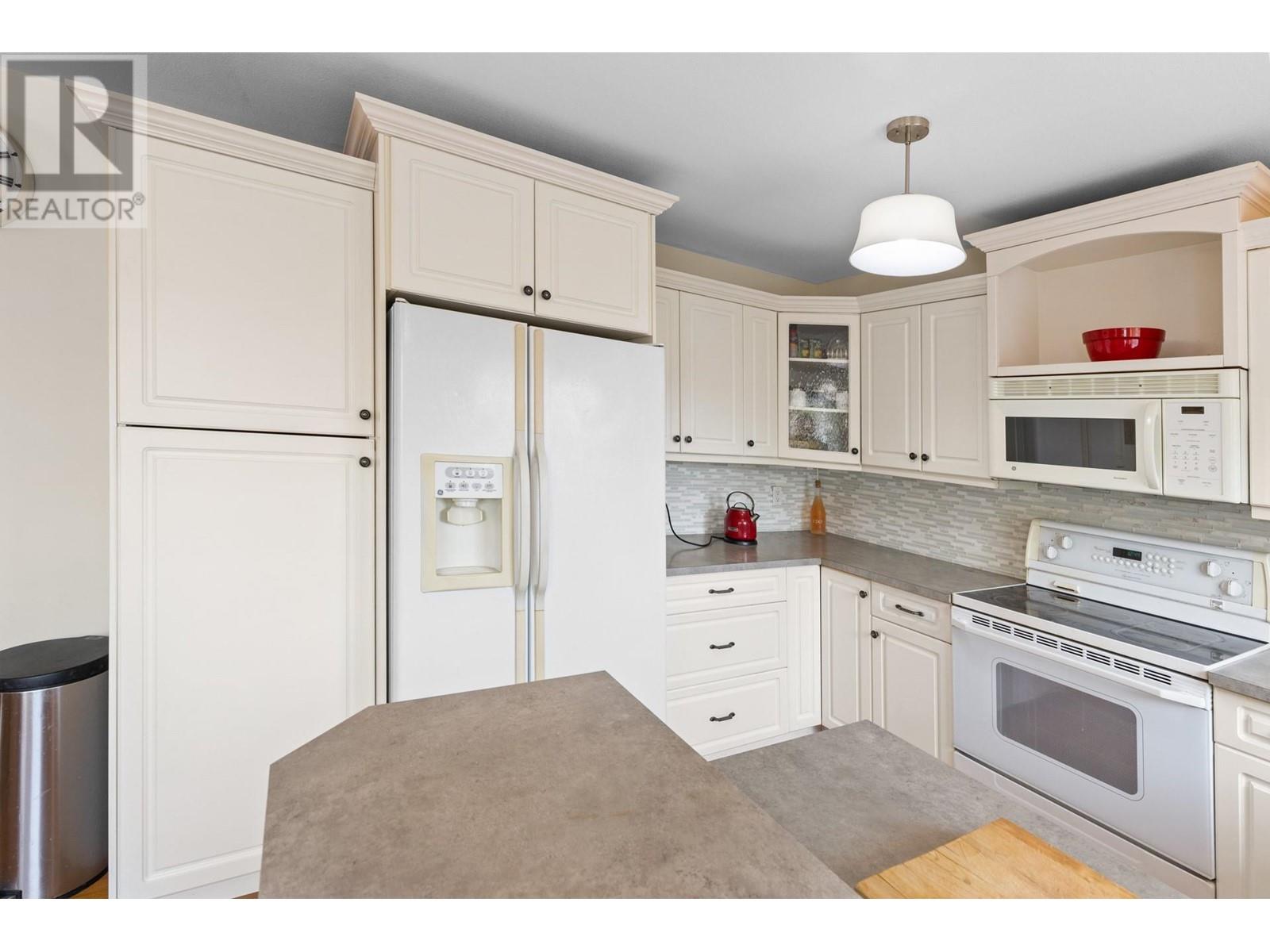  2169 Peters Road, West Kelowna