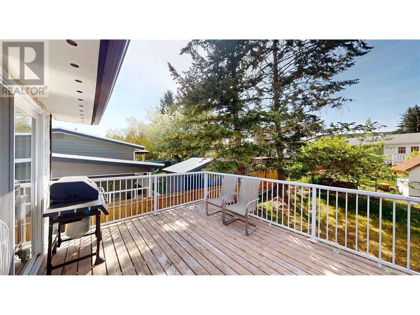 1313 17 Street S, Cranbrook