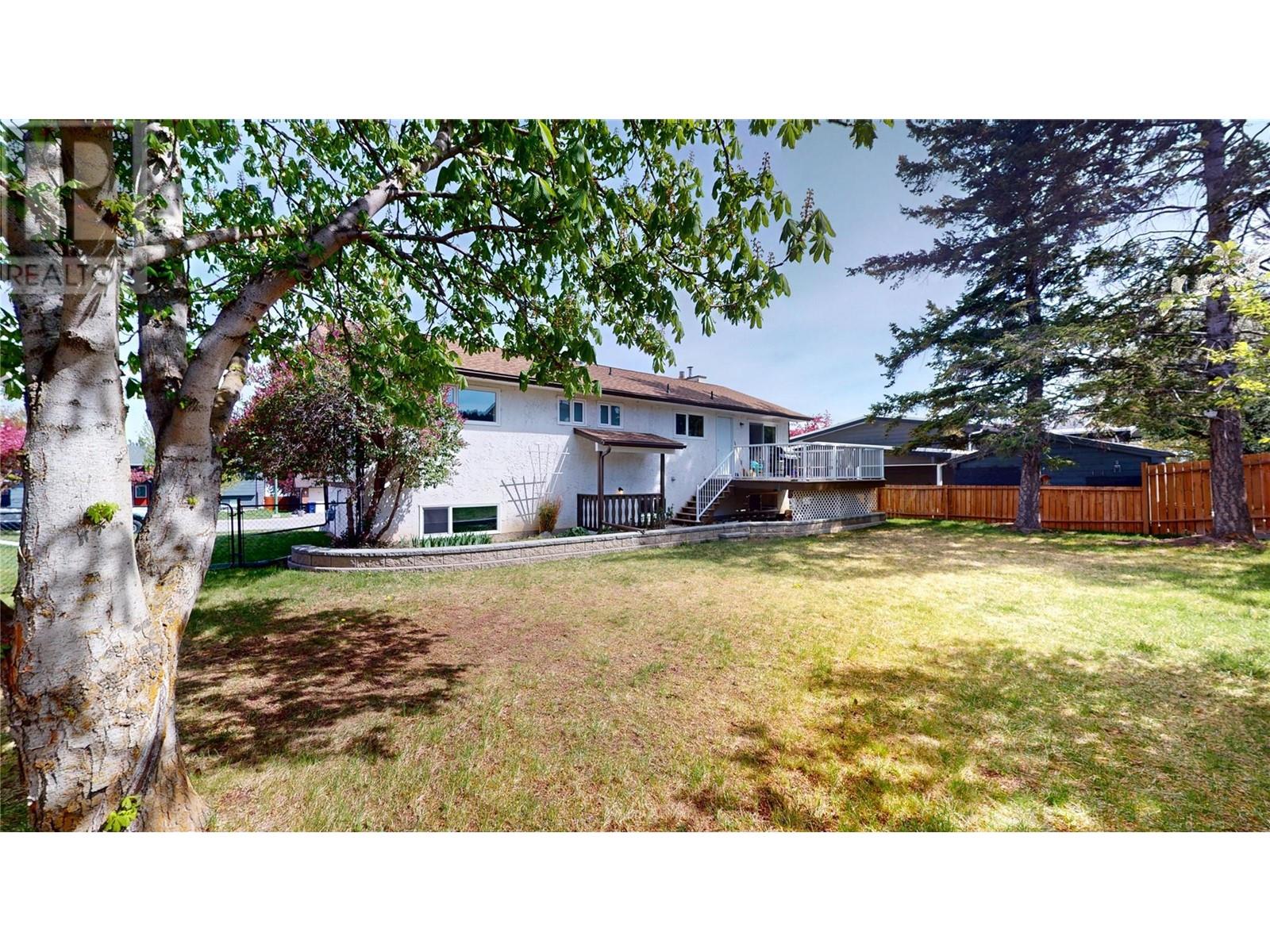 1313 17 Street S, Cranbrook