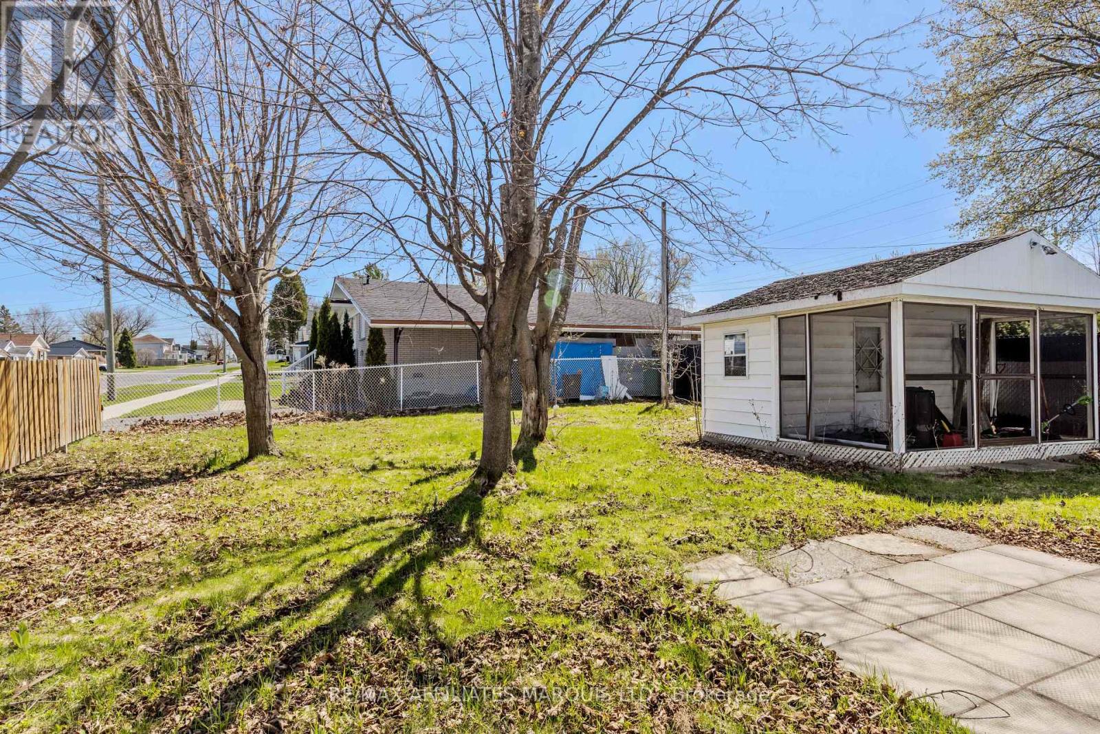 Photo 6 of 1409 Second Street E, Cornwall ON