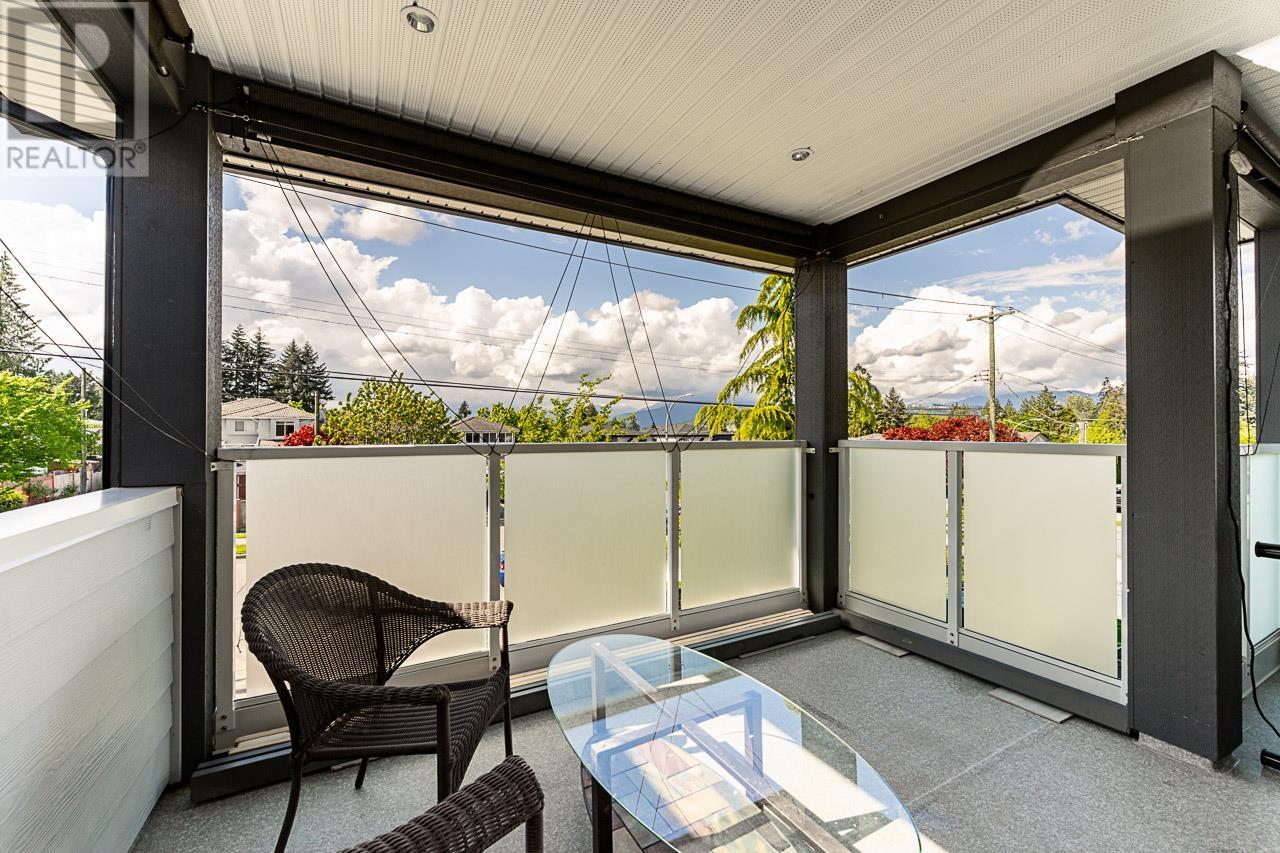 Photo 24 of 7954 Edmonds Street, Burnaby BC
