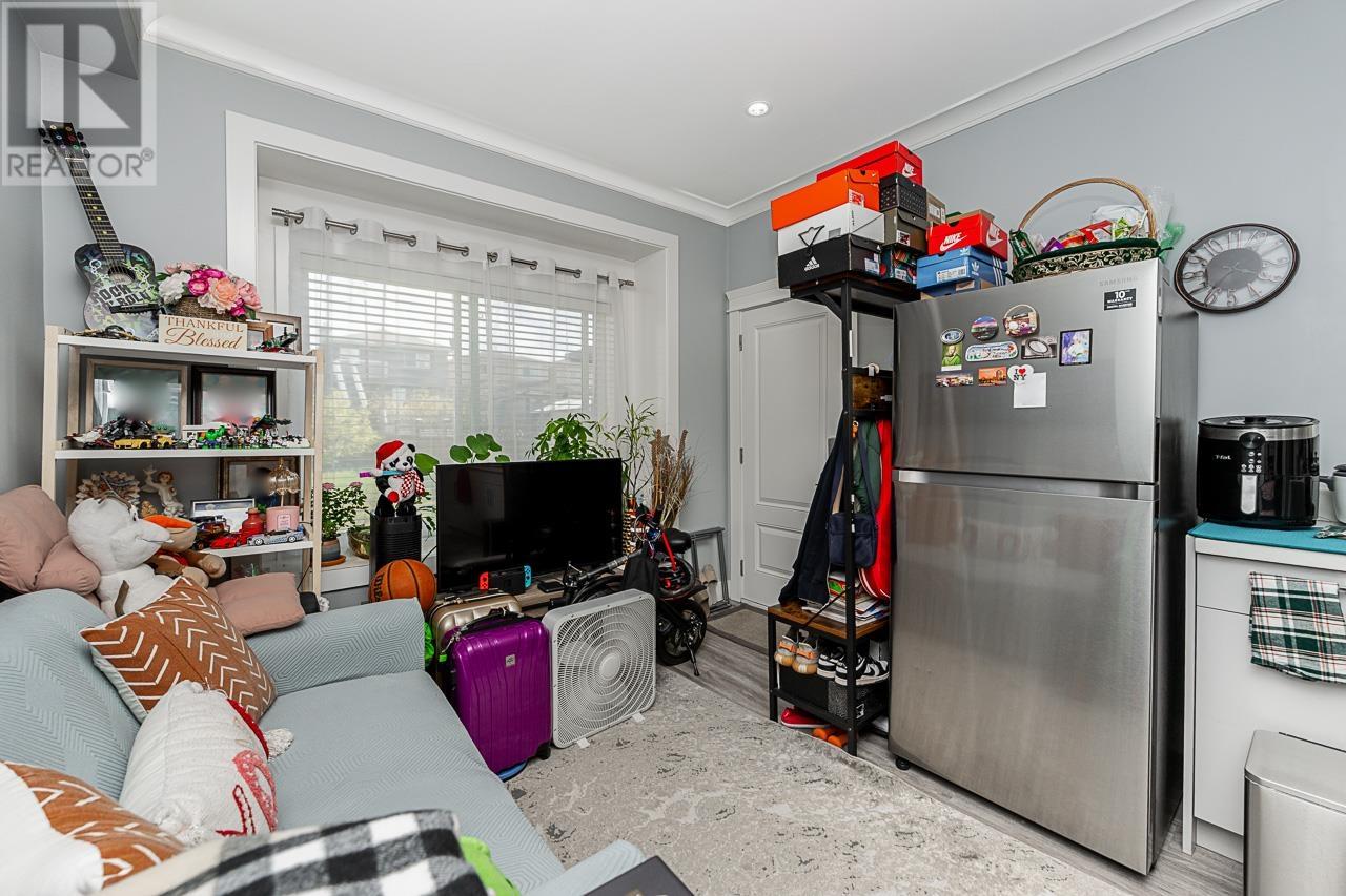Photo 26 of 7954 Edmonds Street, Burnaby BC