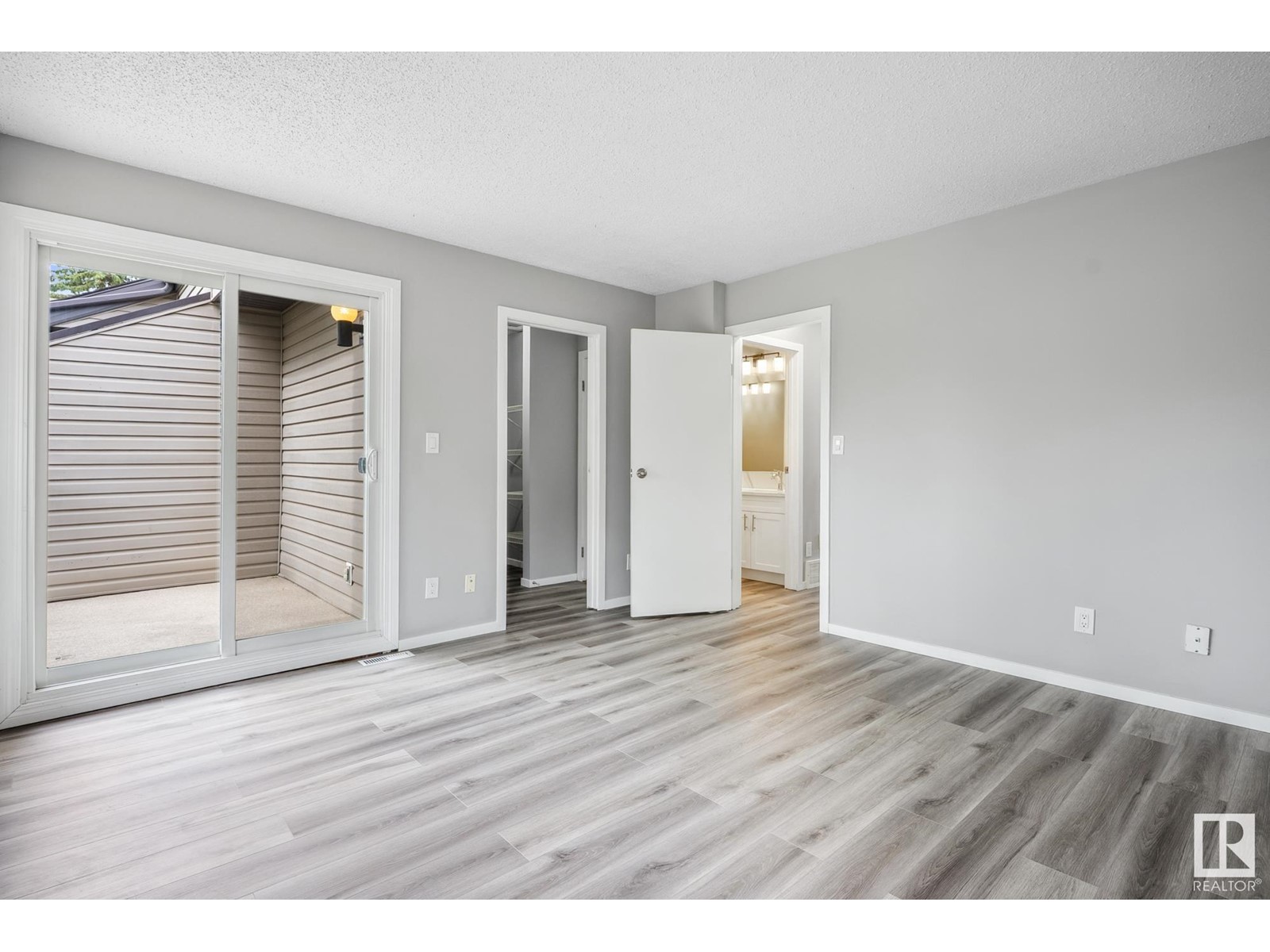 10609 Beaumaris RD NW NW, Edmonton