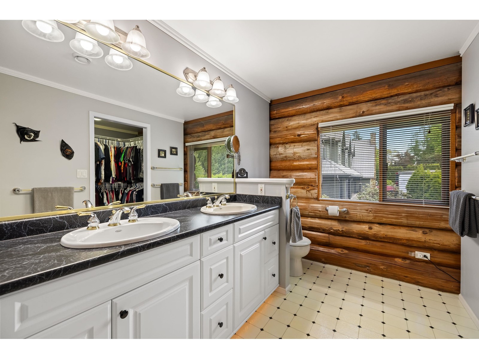 23133 70A AVENUE, Langley real estate listing R2970411