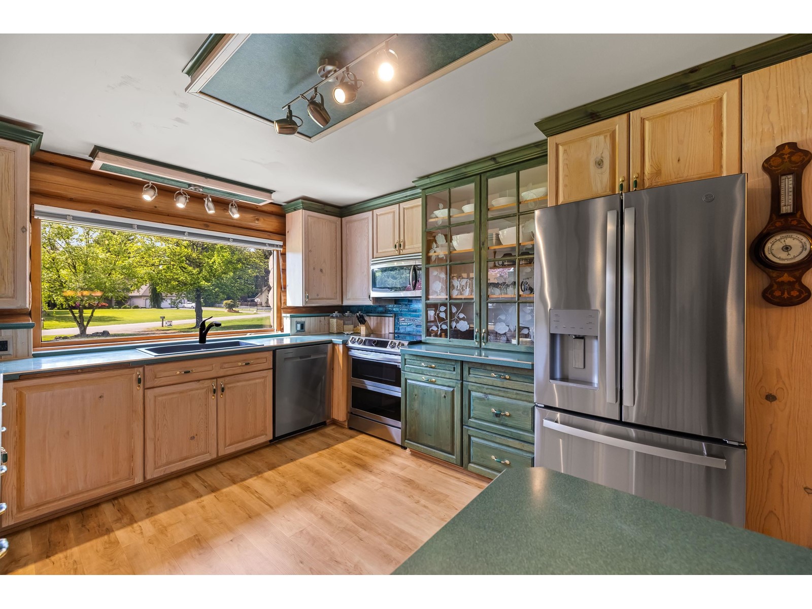 23133 70A AVENUE, Langley real estate listing R2970411