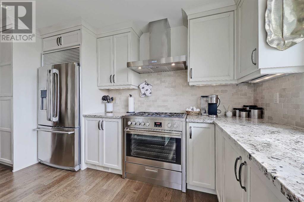 Single Family House for Sale in   Quarry Way SE Douglasdale/Glen Calgary 