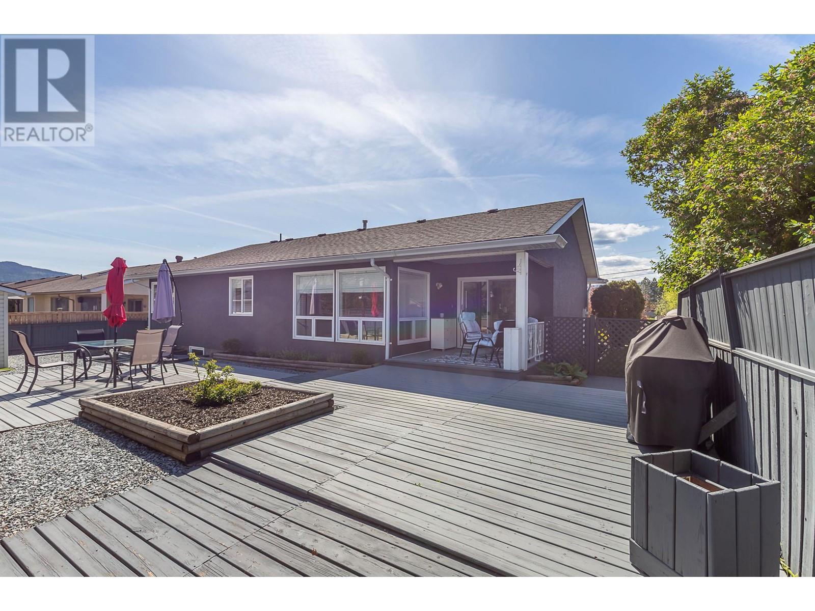 2088 Okanagan Street, Armstrong