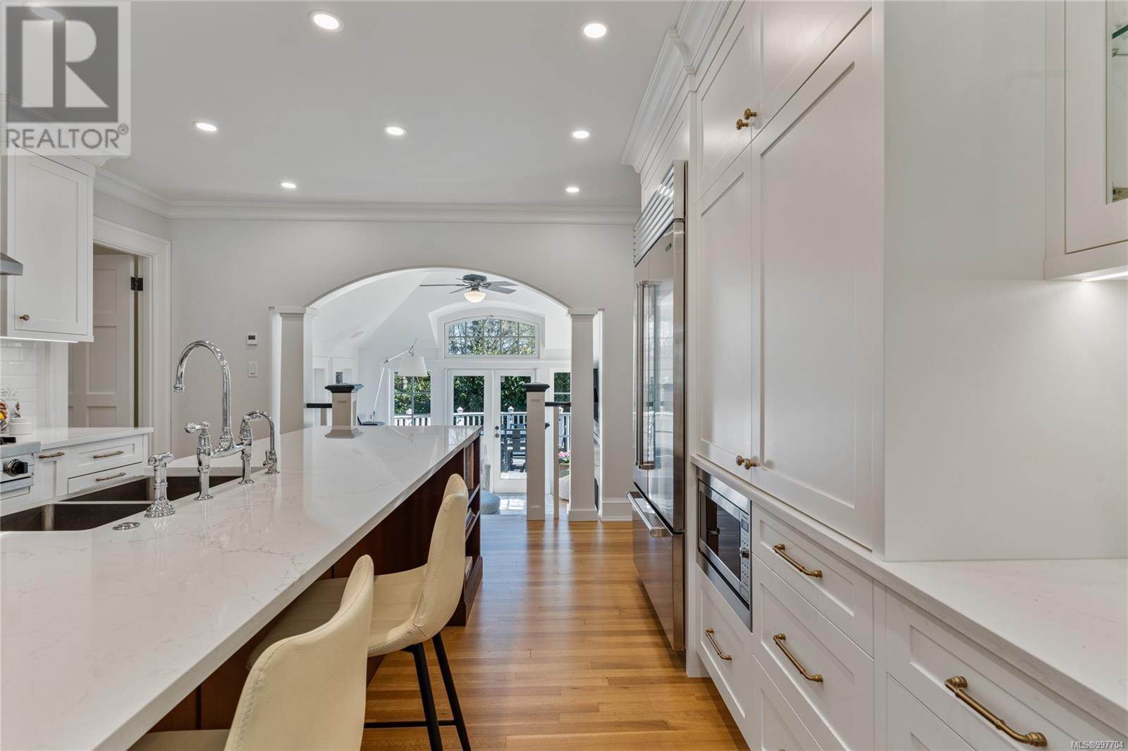 Photo 22 of 3525 Upper Terrace Rd, Oak Bay BC