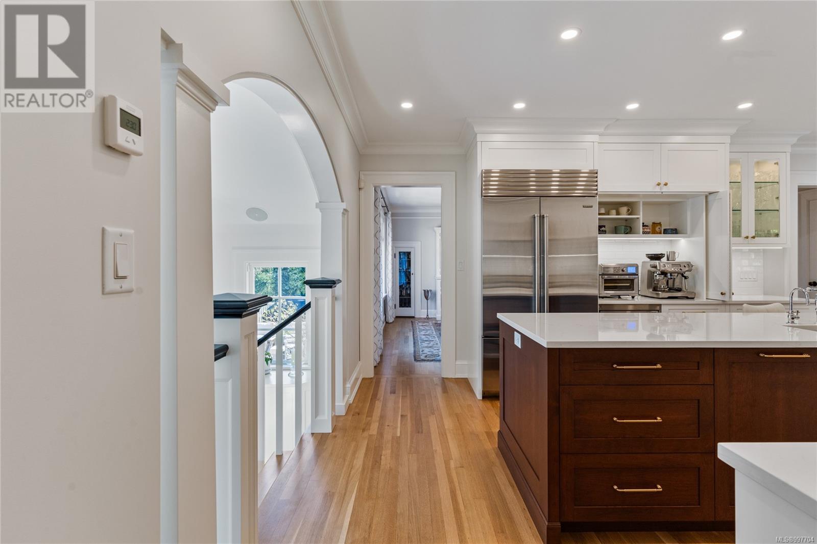 Photo 30 of 3525 Upper Terrace Rd, Oak Bay BC