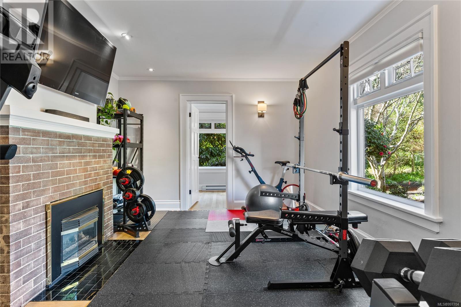 Photo 39 of 3525 Upper Terrace Rd, Oak Bay BC