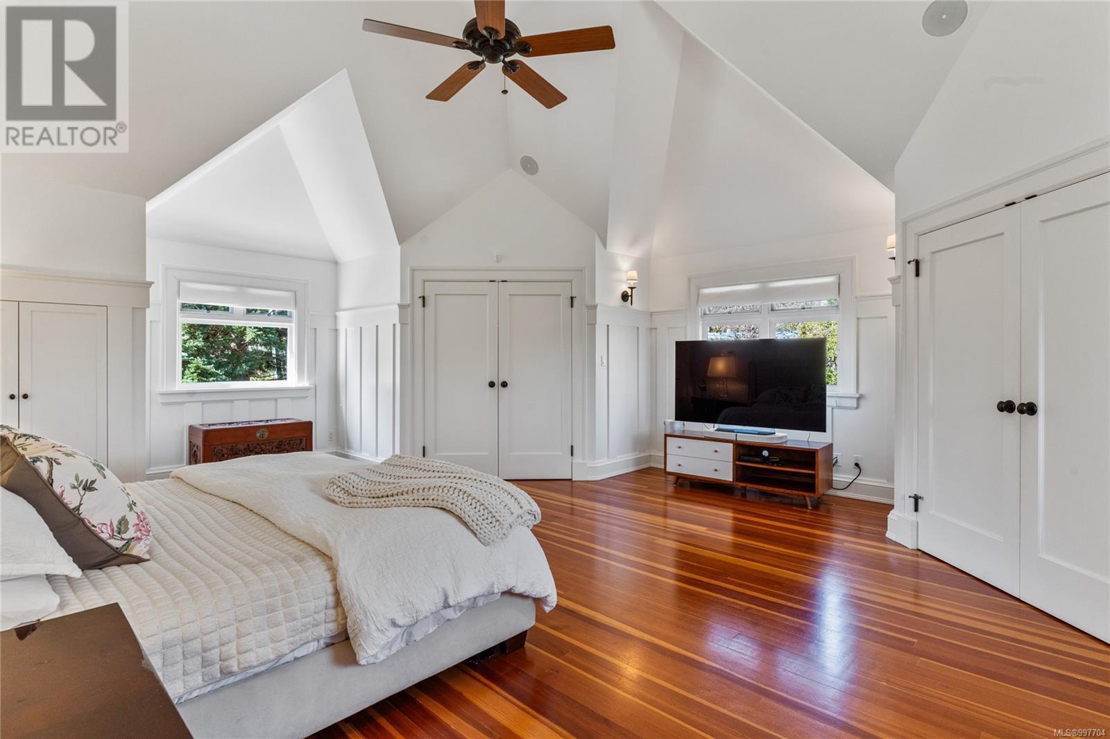 Photo 45 of 3525 Upper Terrace Rd, Oak Bay BC