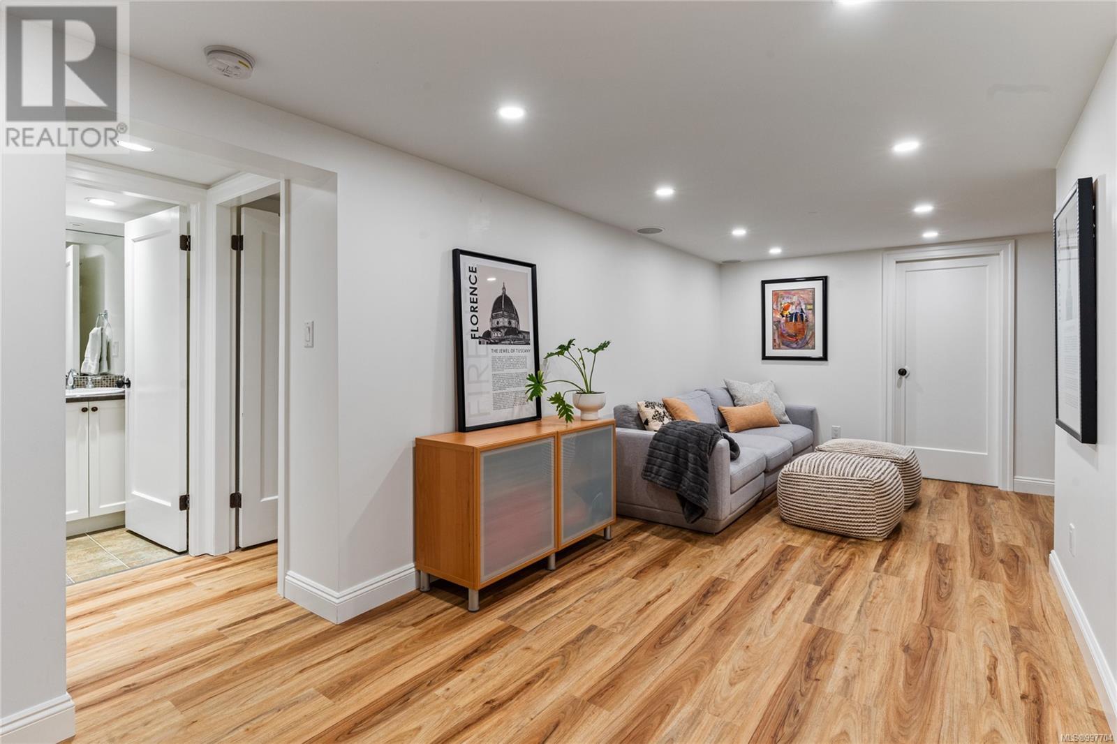  3525 Upper Terrace Road, Oak Bay