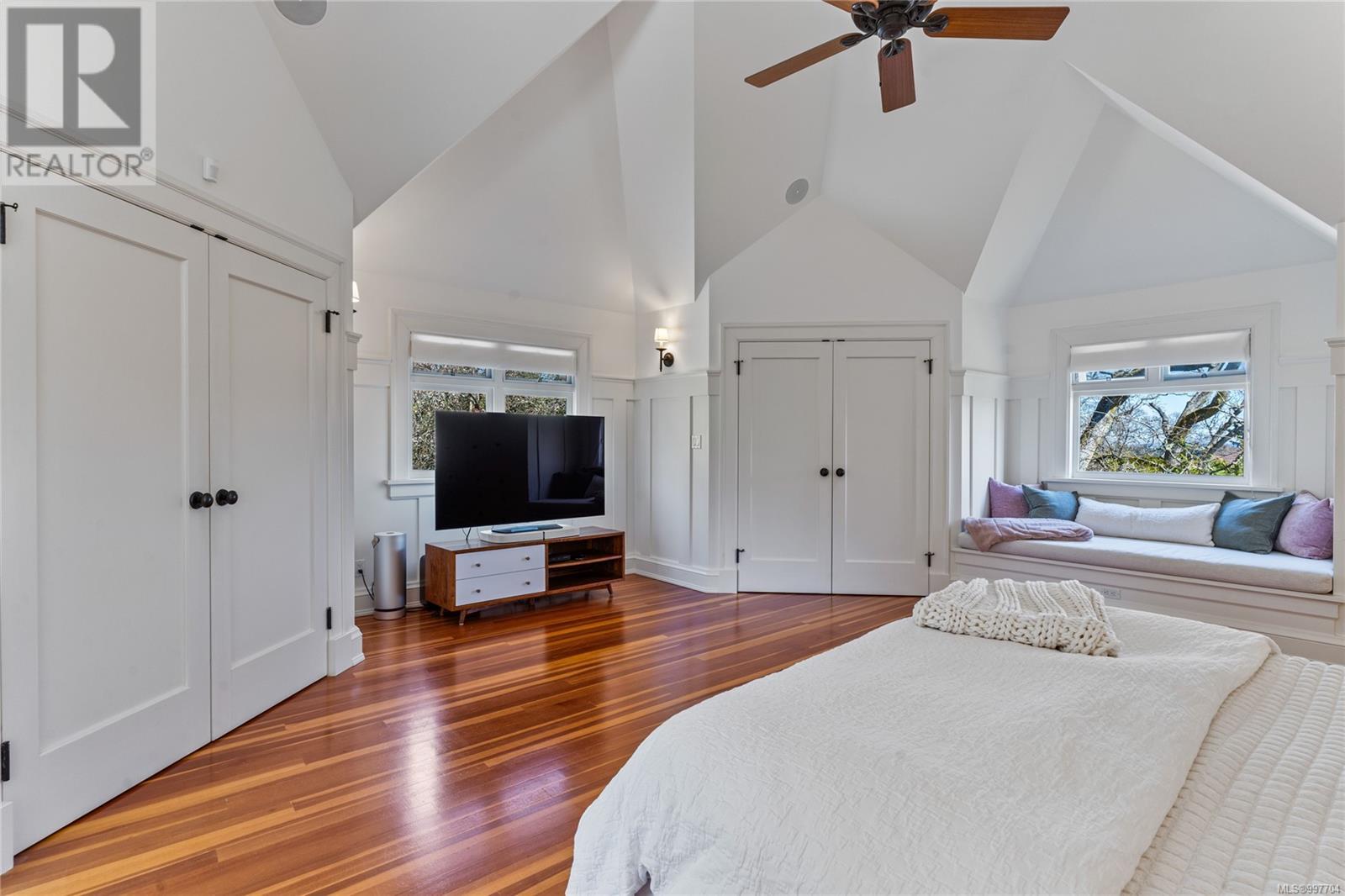 Photo 50 of 3525 Upper Terrace Rd, Oak Bay BC