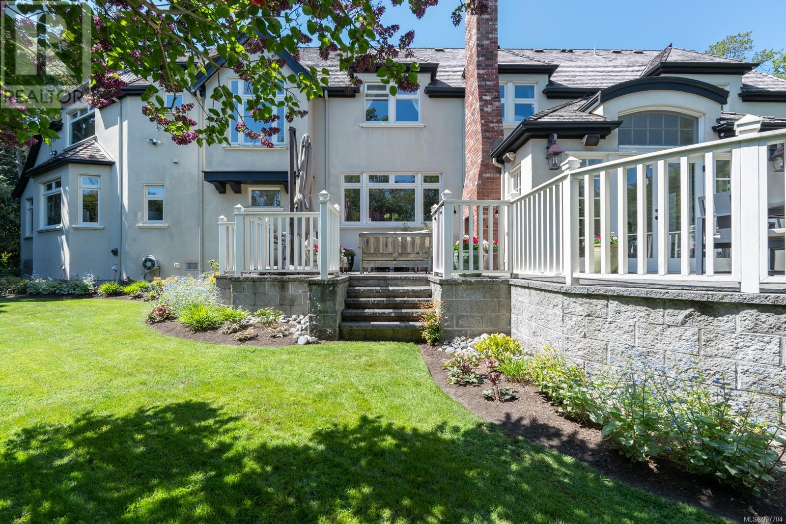 Photo 95 of 3525 Upper Terrace Rd, Oak Bay BC