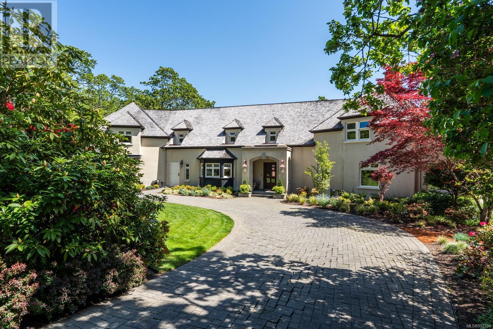 Photo 96 of 3525 Upper Terrace Rd, Oak Bay BC