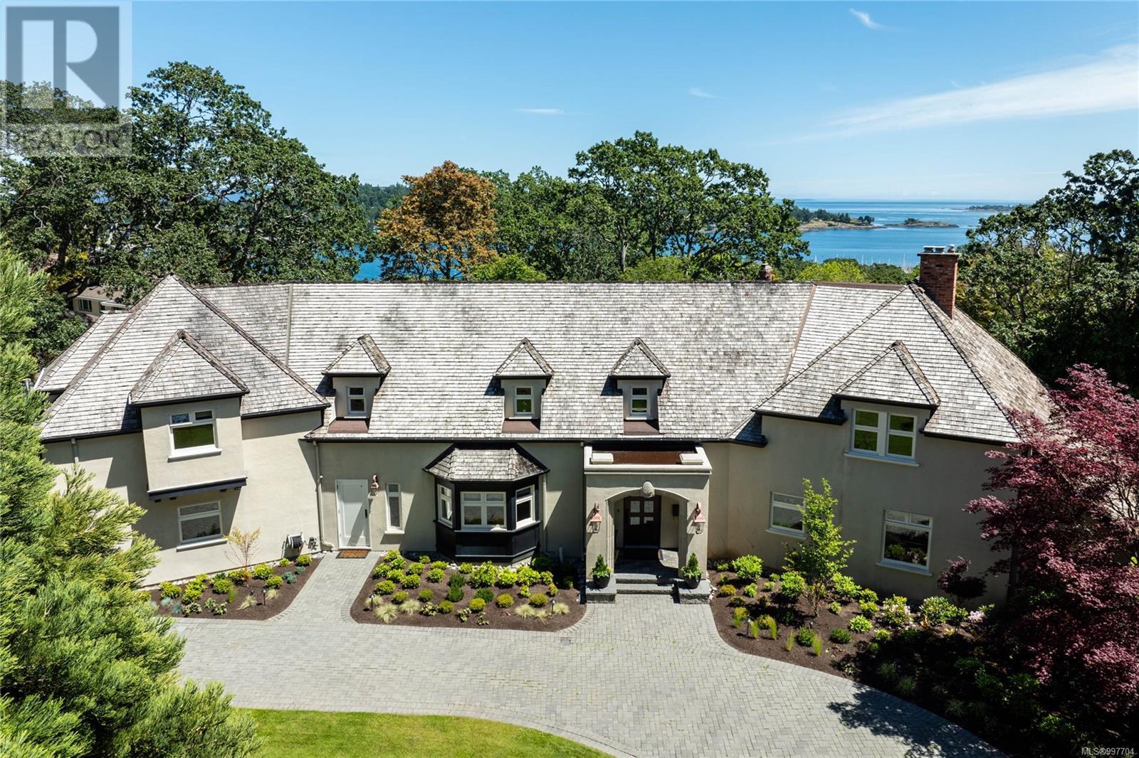 Photo 99 of 3525 Upper Terrace Rd, Oak Bay BC